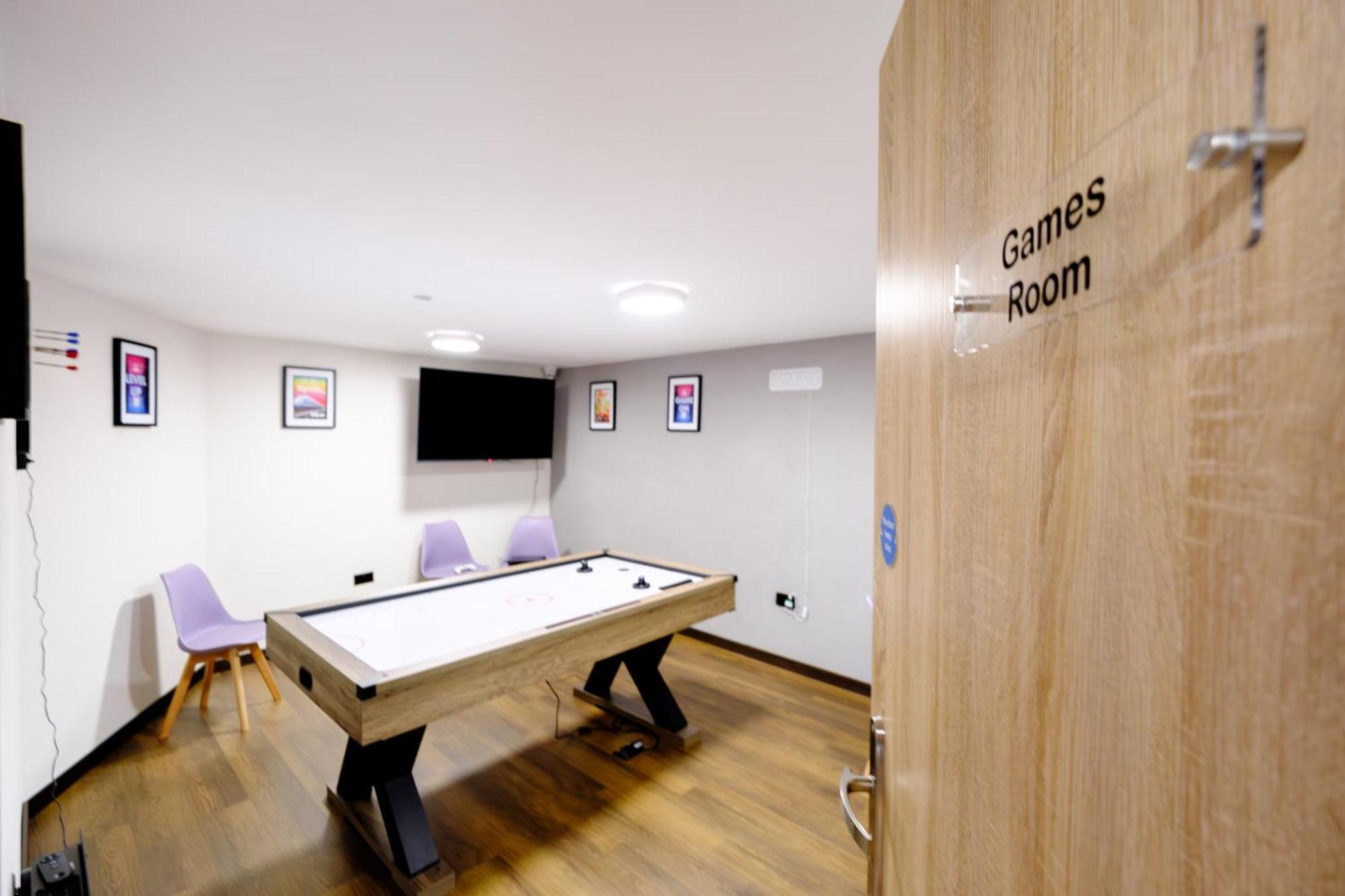James Court Apartments By Staycay Llandudno Exterior foto